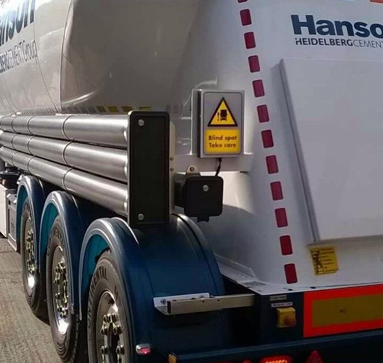 Hanson Cement lorry fitted with blind spot safety system